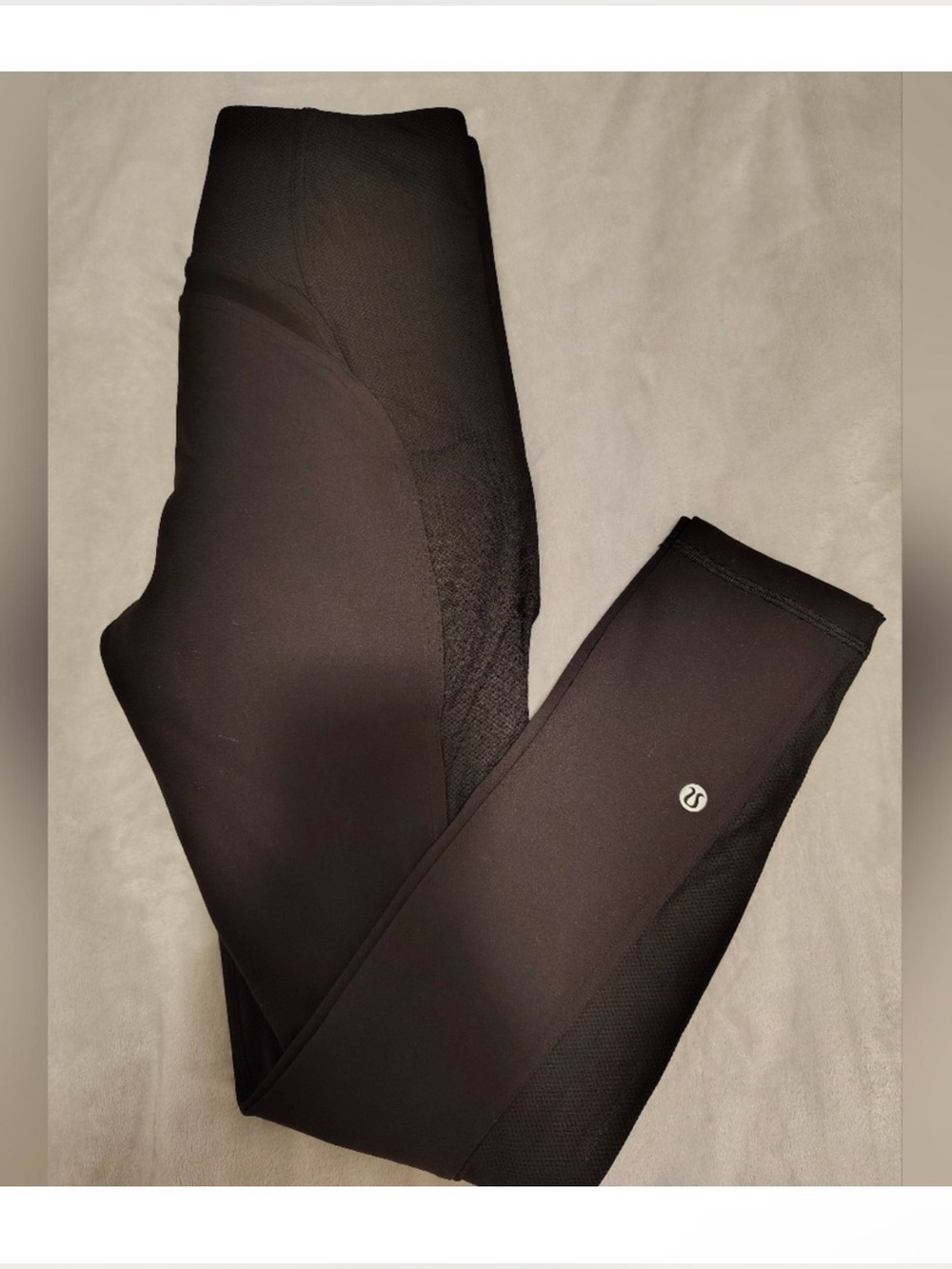 Lululemon Black Mesh Panel Leggings, Size 6